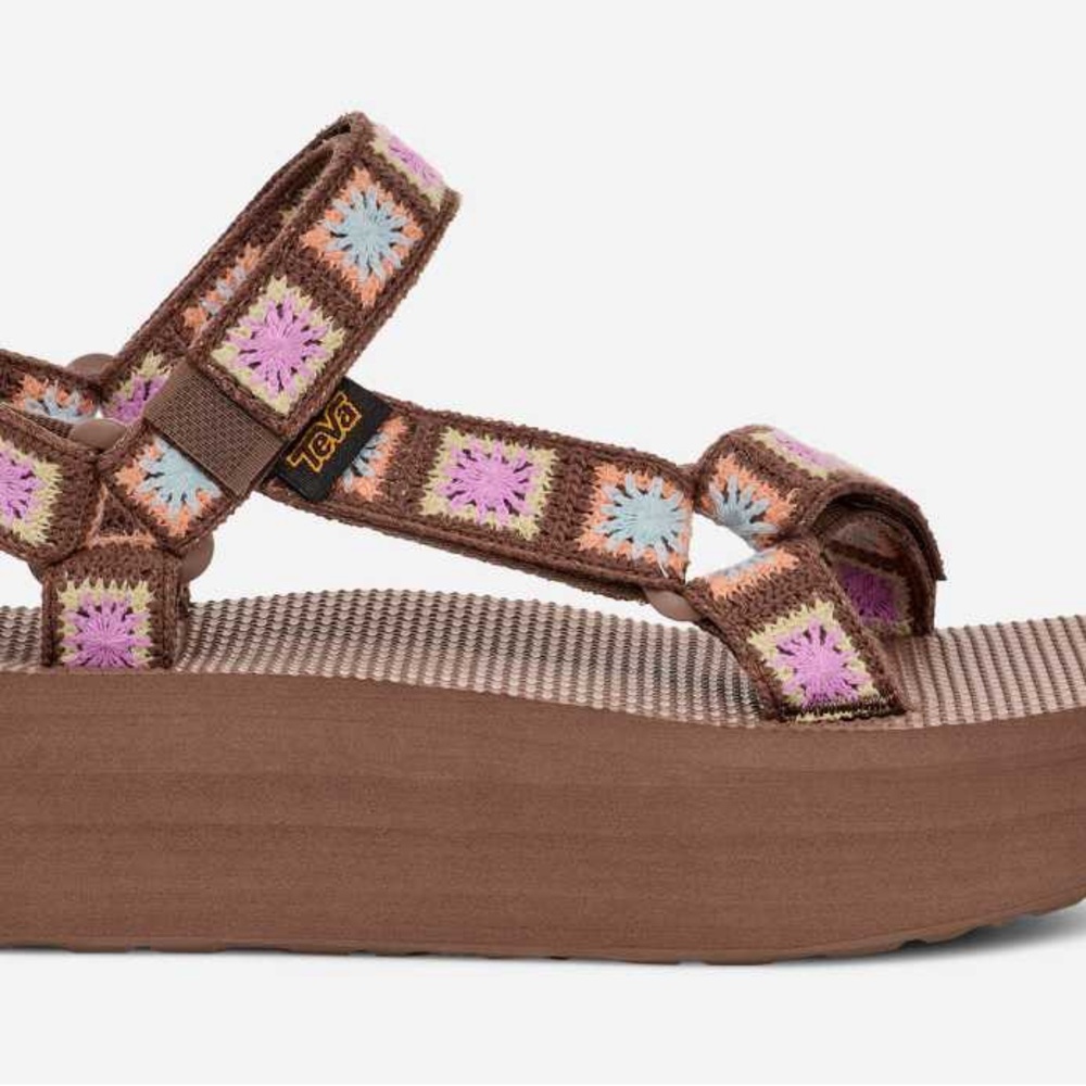 Teva Women's Infinity Flatform Sandals NWT Size 6